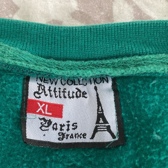 Crewneck sweatshirt. - Picture 3 of 6